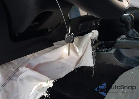 2016 Toyota Tacoma Sr z USA, uszkodzony, nr VIN 5TFRX5GN5GX065865